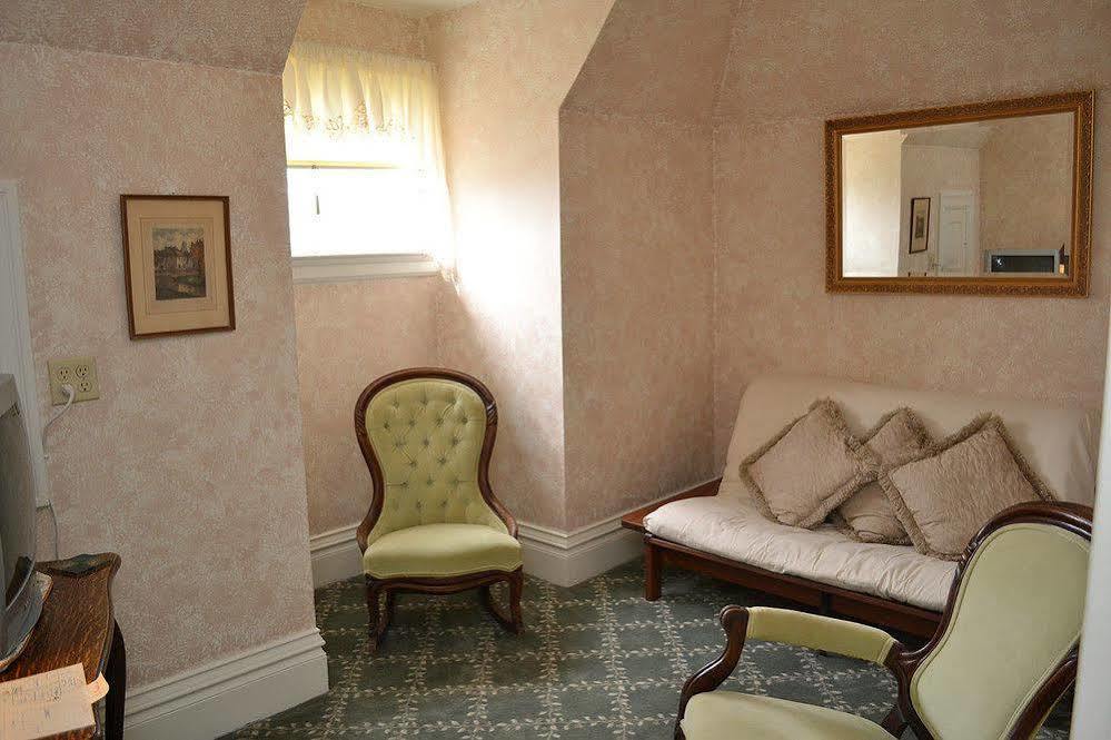 The Grand Anne Bed And Breakfast Keokuk Экстерьер фото